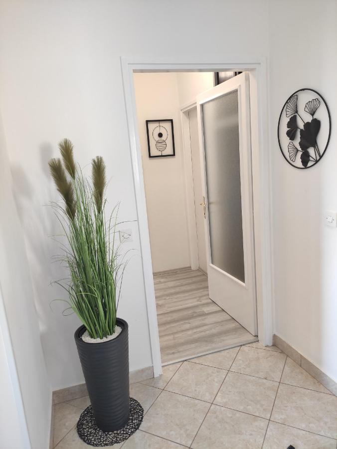 Apartman Iris S Terasom 리예카 외부 사진